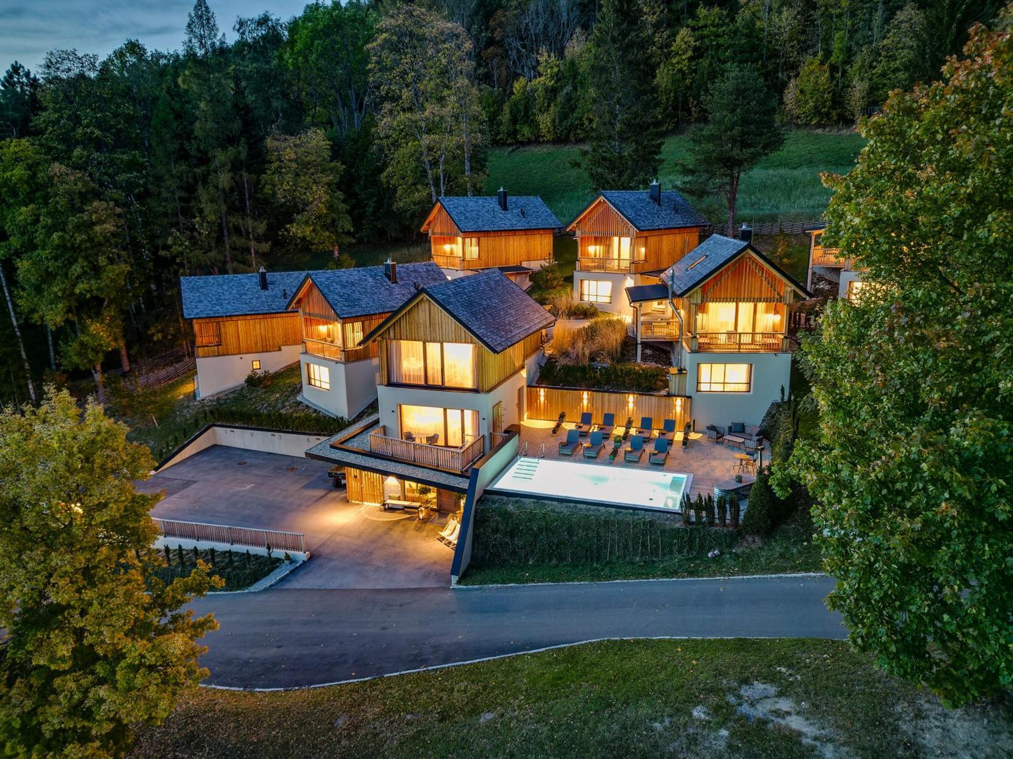 Hideaway Hotel Montestyria Chalets & Suiten Мариацелль Экстерьер фото